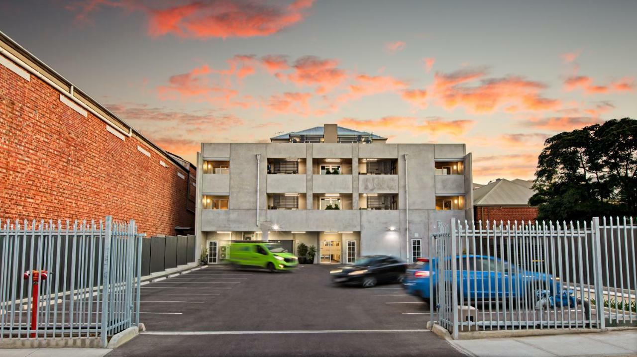 Semaphore Splash Apartments Port Adelaide Экстерьер фото